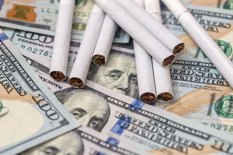 Roanoke Weighs $20K Annual Fee for Vape, Tobacco Shops