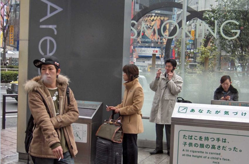  Japan Cigarette Sales Plunged After HTP Entry