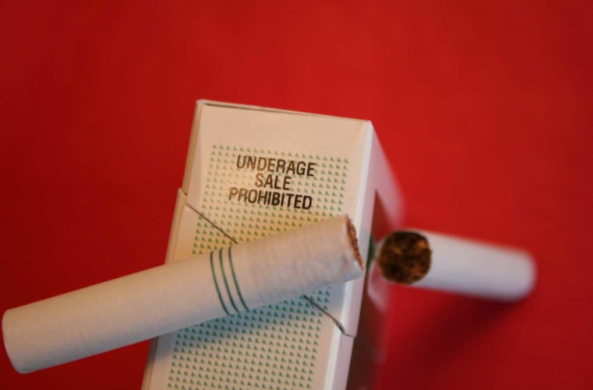  U.K. Mulls Higher Tobacco Buying Age