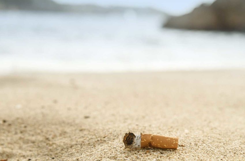  Spain to Ban Smoking on All Beaches