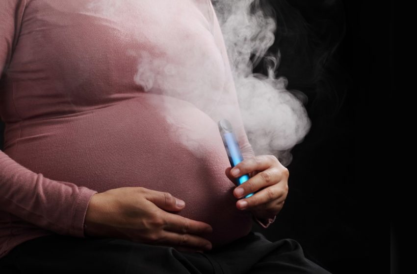  Study: E-Cigs Help Pregnant Smokers Quit